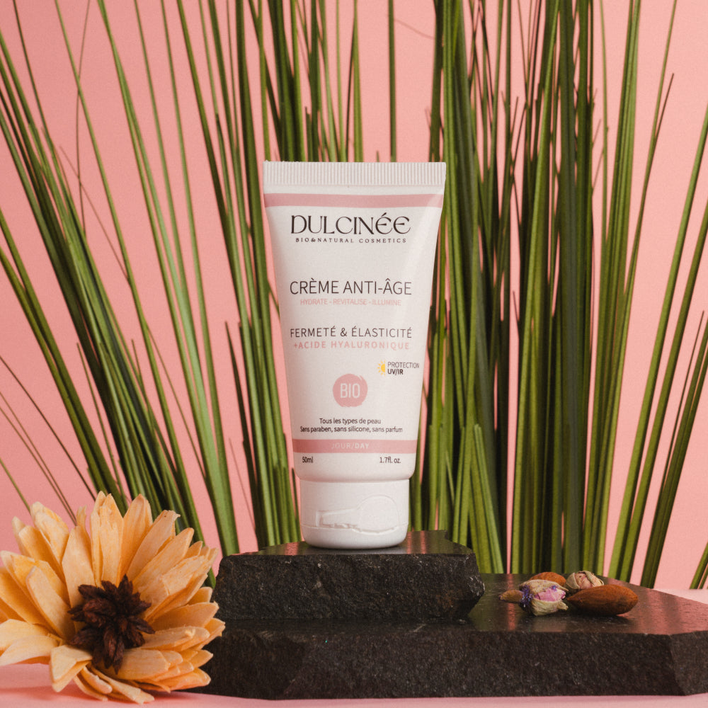 creme-de-jour-1-Nova-para-prix-Maroc DULCINEE Crème de Jour Anti-Âge Bio 50ml Crème Jour Visage Bio Anti-Rides Protection Éclat Naturel – Image 1